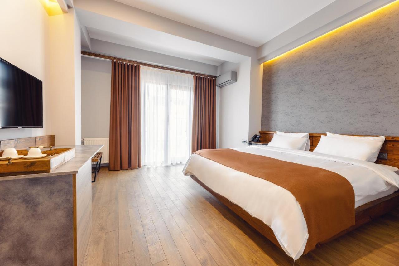 Ivy Hotel Тбилиси Экстерьер фото