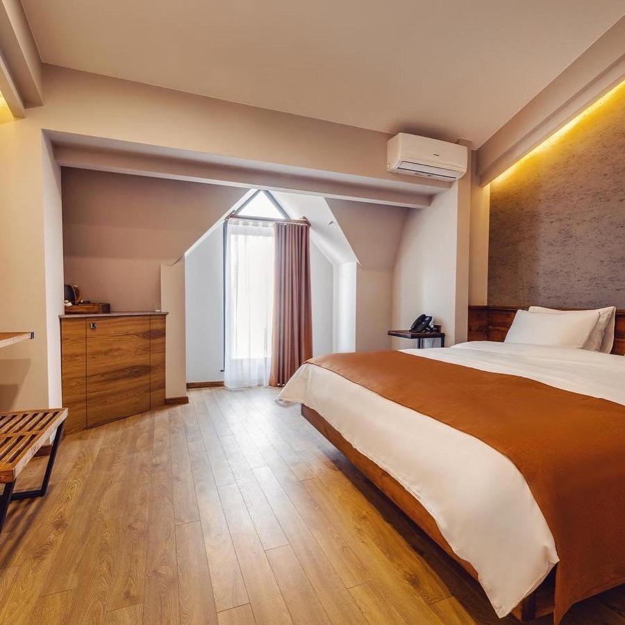 Ivy Hotel Тбилиси Экстерьер фото