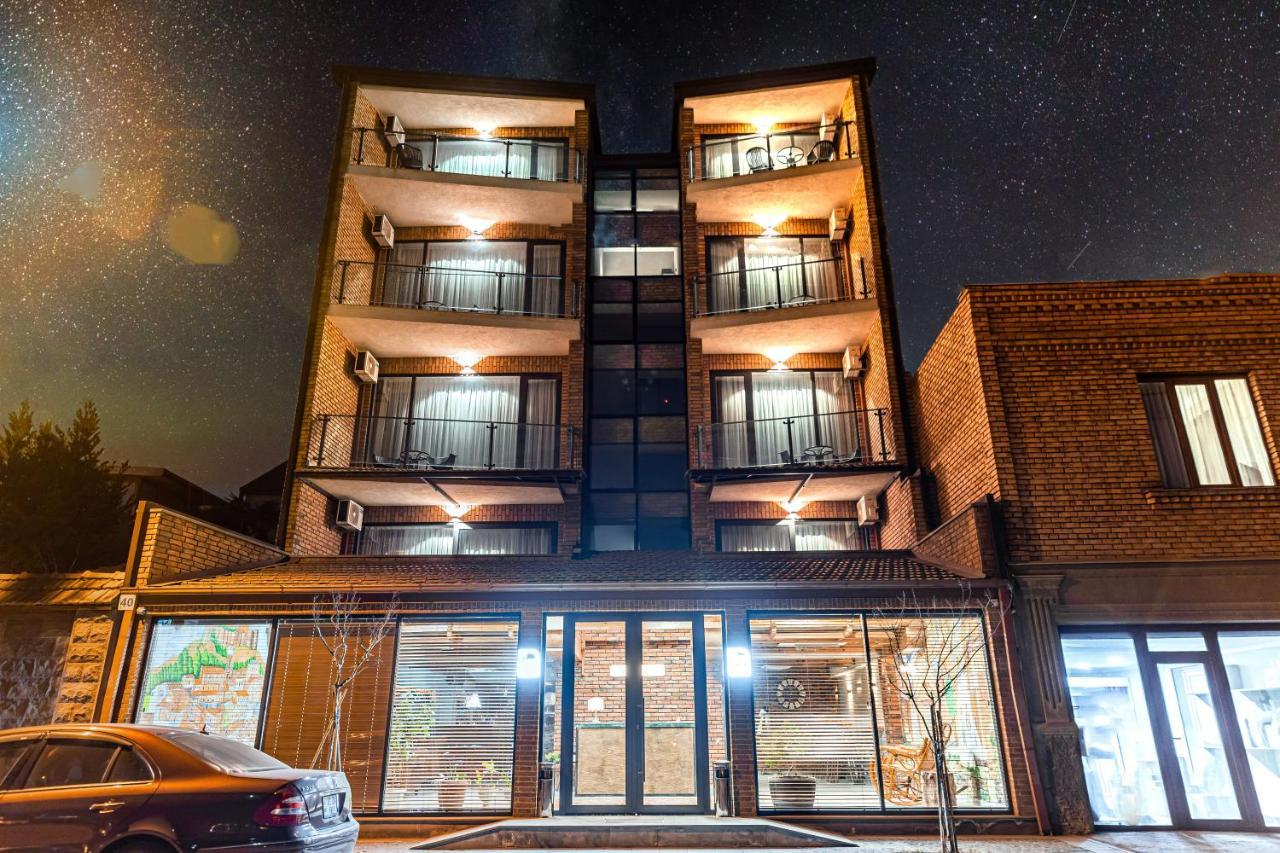 Ivy Hotel Тбилиси Экстерьер фото