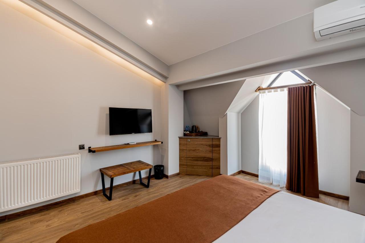 Ivy Hotel Тбилиси Экстерьер фото