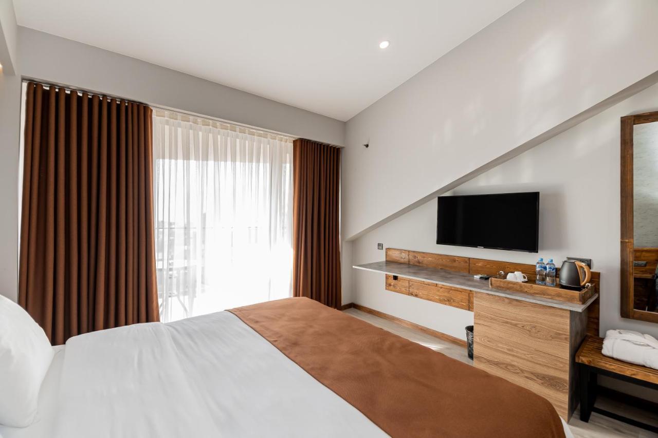 Ivy Hotel Тбилиси Экстерьер фото