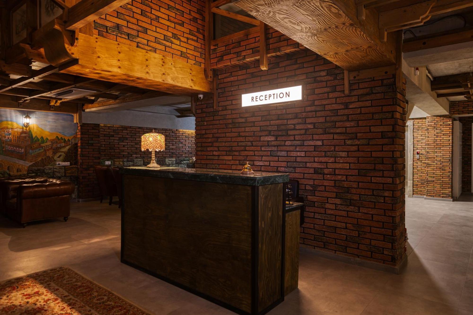 Ivy Hotel Тбилиси Экстерьер фото